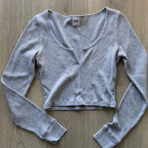 TNA Light Gray Waffle Knit Crop Top